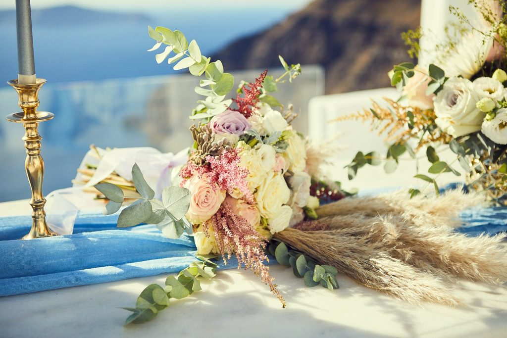 Wedding flowers Santorini. What are the most popular styles? 7