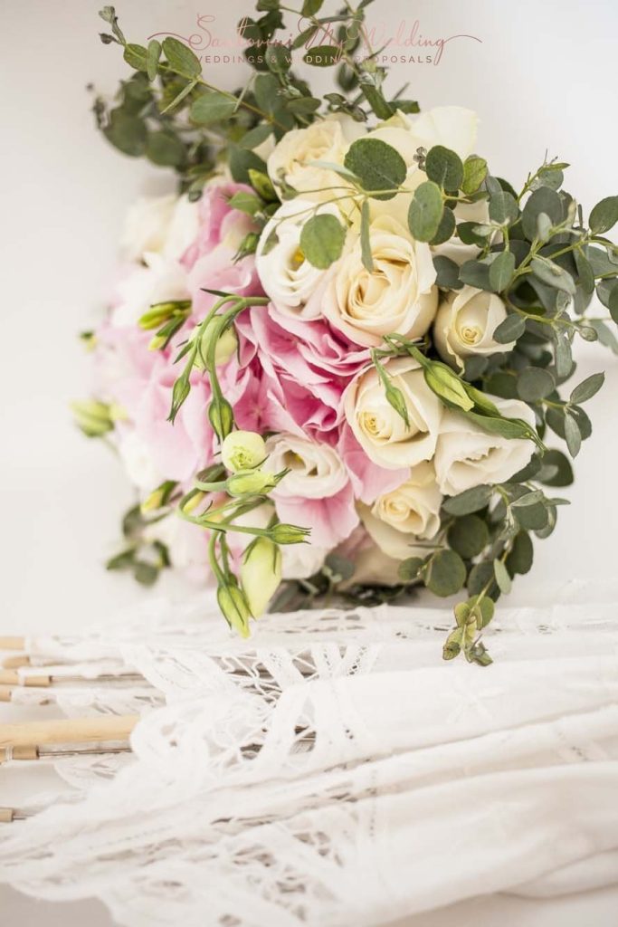 Wedding flowers Santorini. What are the most popular styles? 2